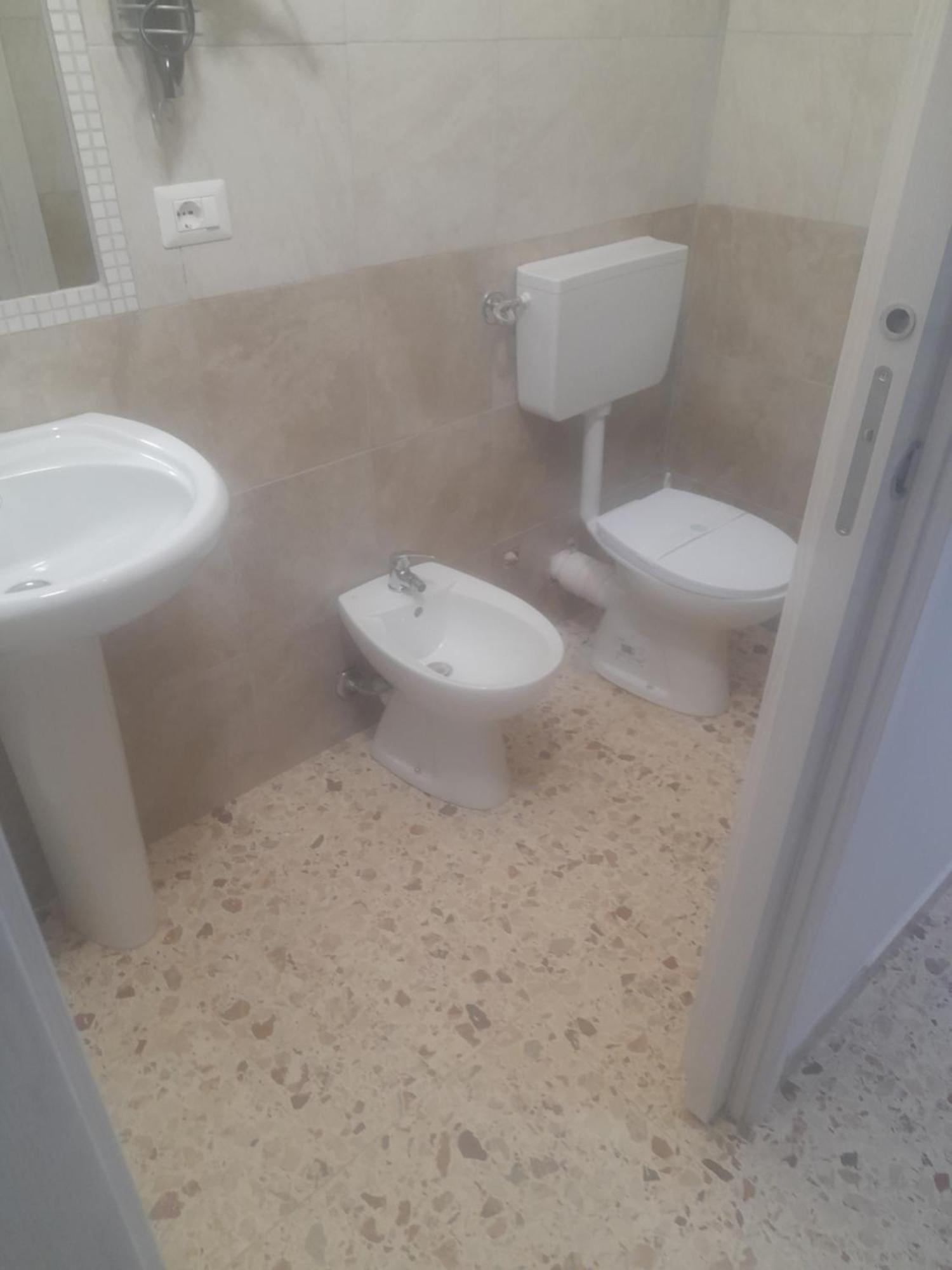 Bed And Fly Aeroporto Fontanarossa Reception H24 Bagno Privato In Camera CTA Exterior foto