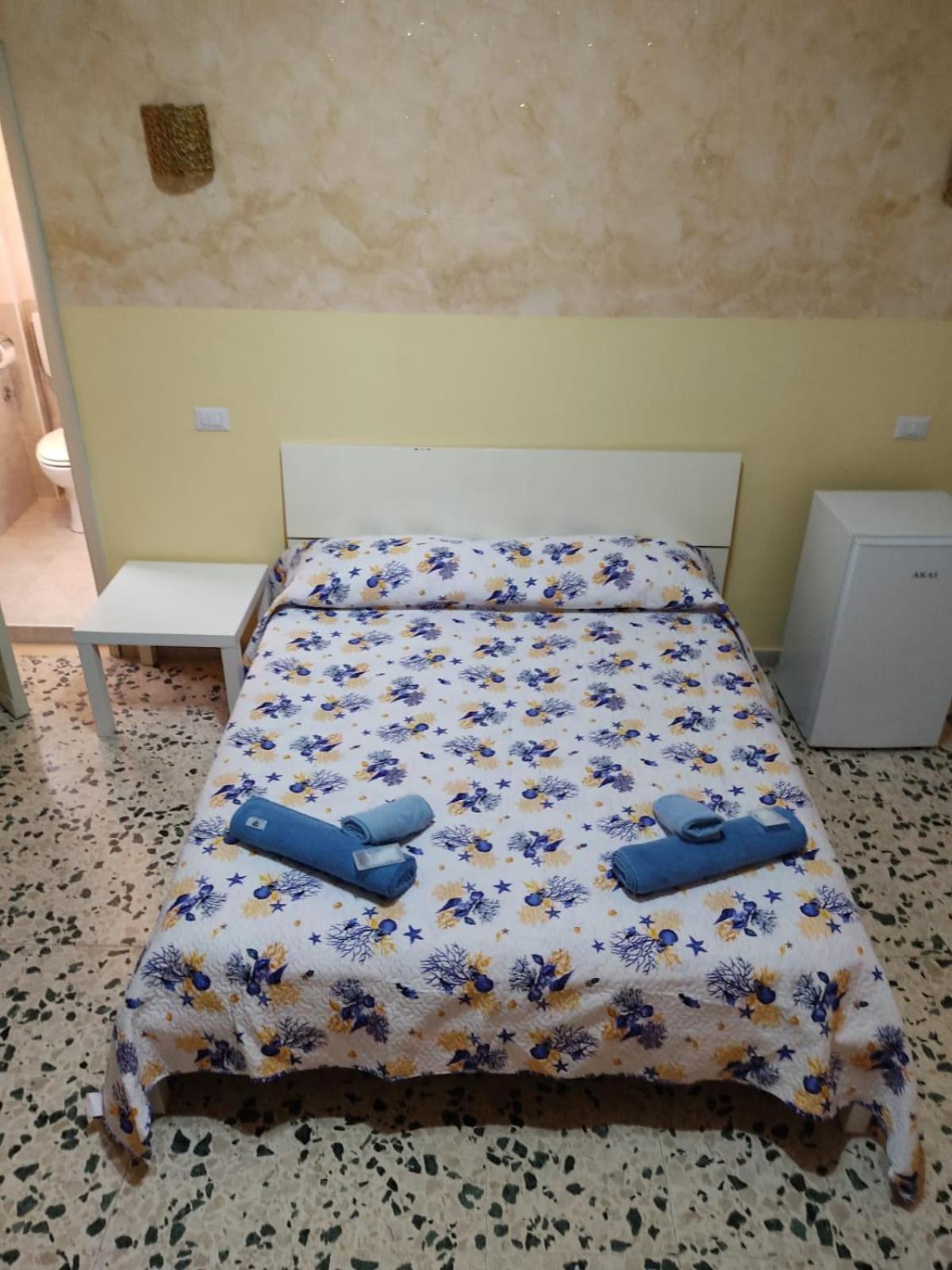 Bed And Fly Aeroporto Fontanarossa Reception H24 Bagno Privato In Camera CTA Exterior foto